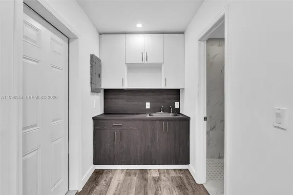 $1,200 | 6640 Evergreen Drive, Unit EFFICIENCY, Miramar, FL 33023