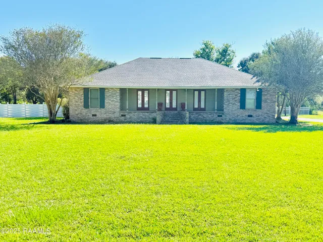 $210,000 | 14337 St Elmo Road, Erath, LA 70533
