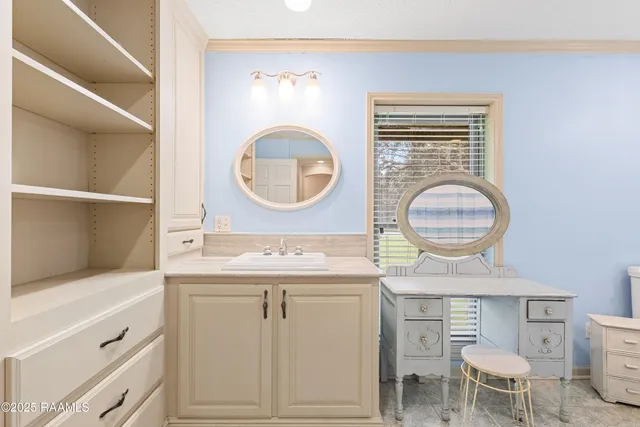 $199,999 | 14337 St Elmo Road, Erath, LA 70533