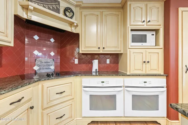 $199,999 | 14337 St Elmo Road, Erath, LA 70533