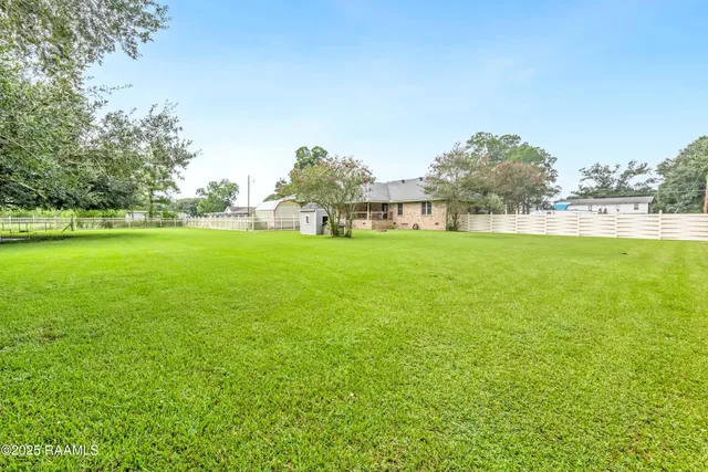 $210,000 | 14337 St Elmo Road, Erath, LA 70533