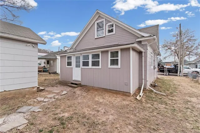 $179,000 | 118 Vaughn Street, Excelsior Springs, MO 64024