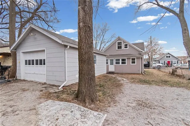 $179,000 | 118 Vaughn Street, Excelsior Springs, MO 64024