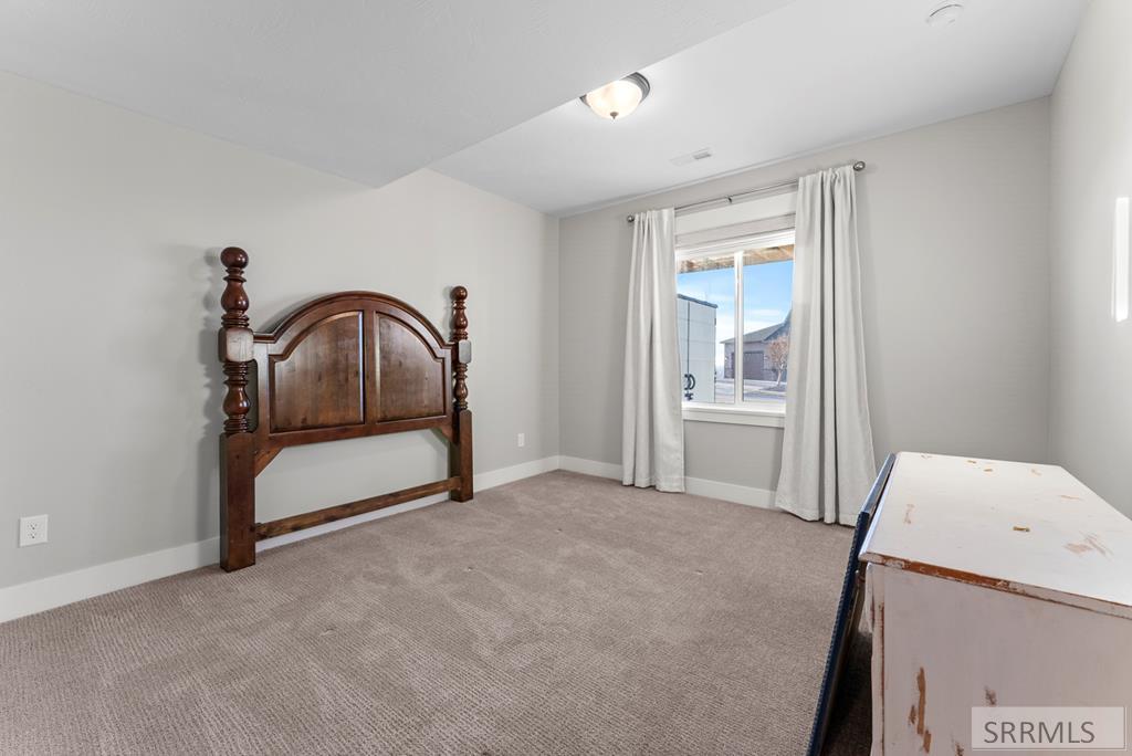 3184 Chartwell Garden Ammon, ID 83406 - Photo 30 of 53