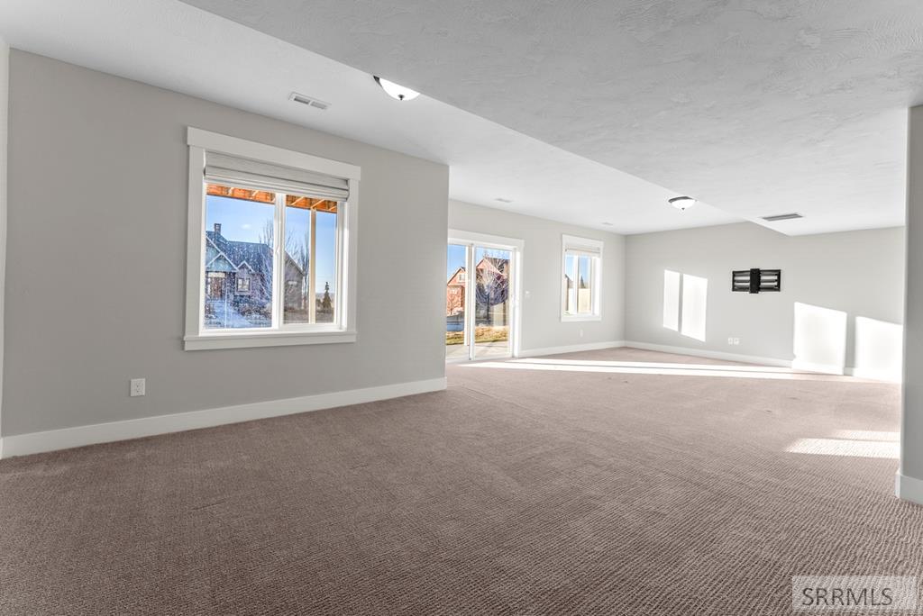 3184 Chartwell Garden Ammon, ID 83406 - Photo 33 of 53