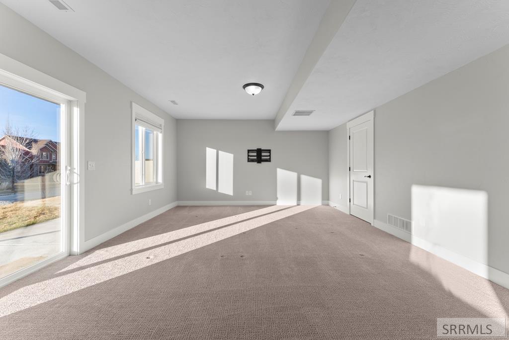 3184 Chartwell Garden Ammon, ID 83406 - Photo 34 of 53