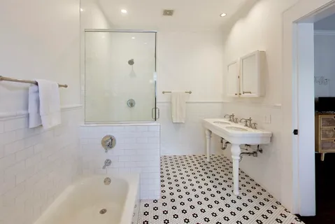 $3,395,000 | 1218 Sheridan Road, Evanston, IL 60202
