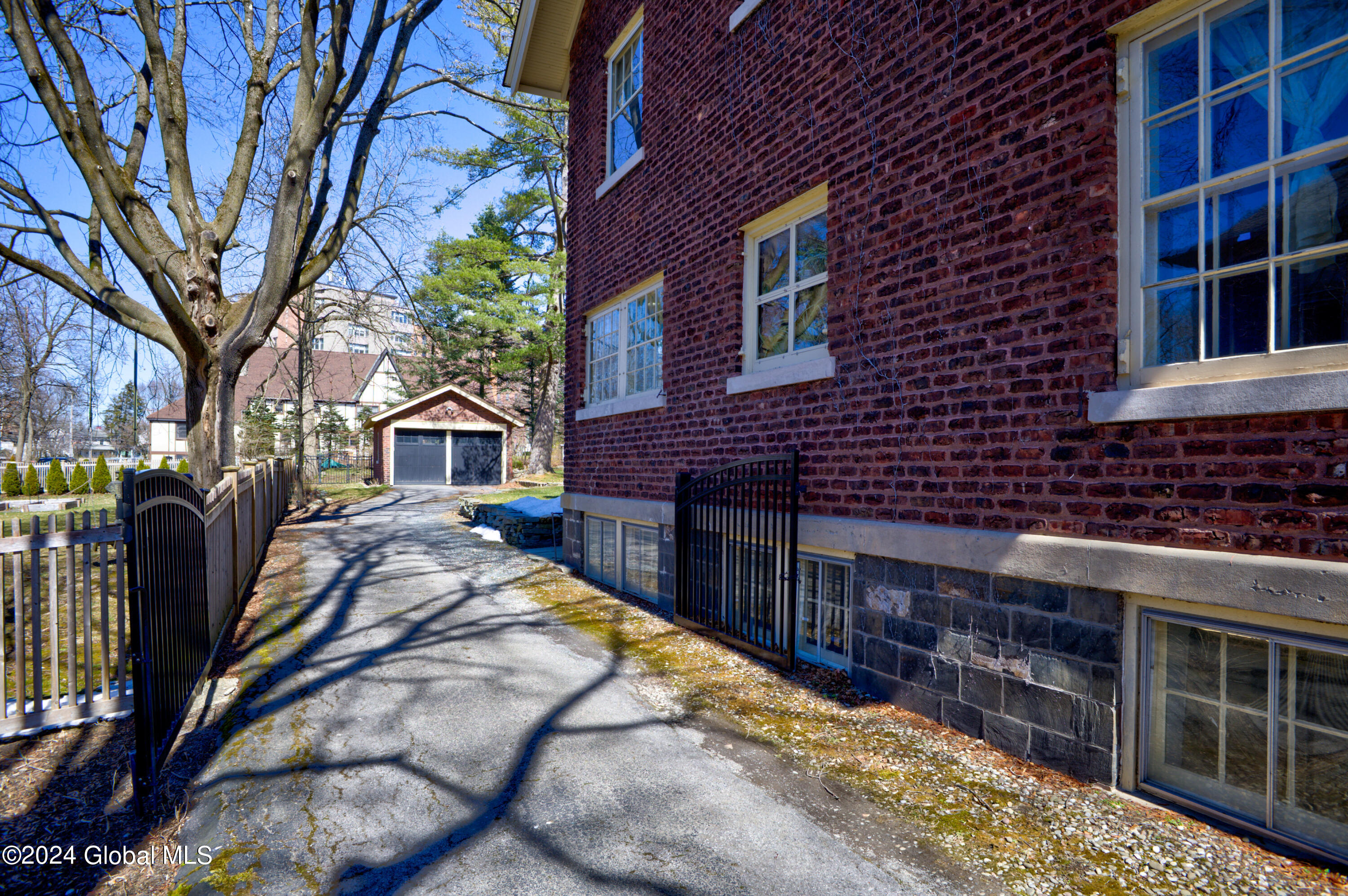 1145 Avon Road Schenectady, NY 12308 - Photo 54 of 58 1 (52)