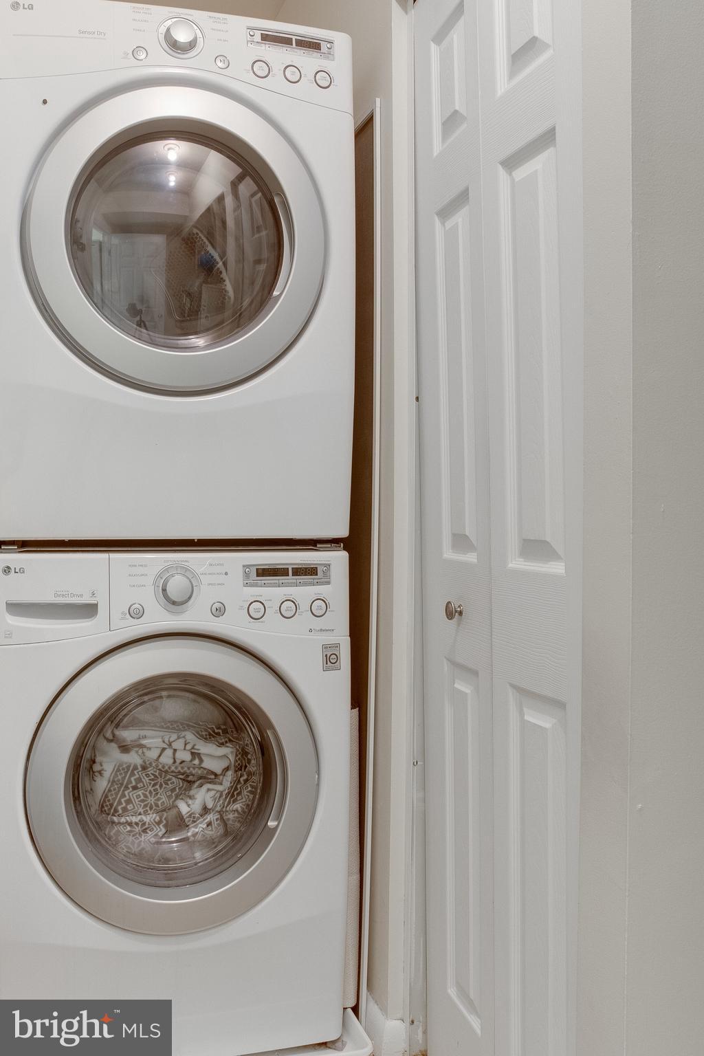 11457 Appledowre Way, Unit 2 Germantown, MD 20876 - Photo 33 of 35 Front Load Washer and Dryer