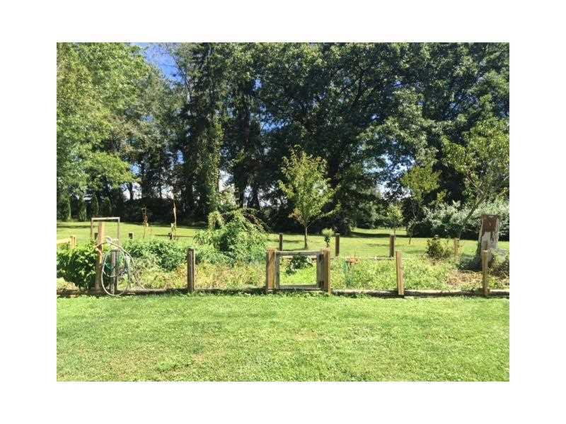 432 Anderson Hozak Road Clinton, PA 15026 - Photo 14 of 14 Yard/Garden.