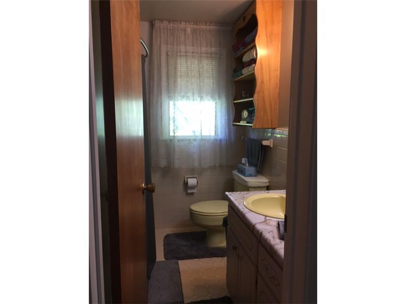 432 Anderson Hozak Road Clinton, PA 15026 - Photo 7 of 14 Full Bath.