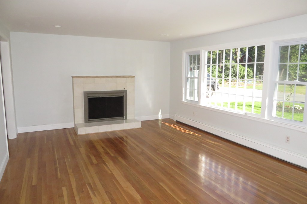 60 Captain Lothrop Road Yarmouth, MA 02664 - Photo 8 of 25 Gallery Image 8