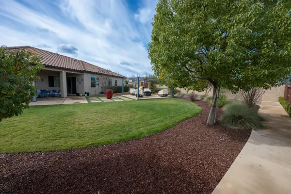 $915,000 | 3205 Lexington Avenue, Clovis, CA 93619