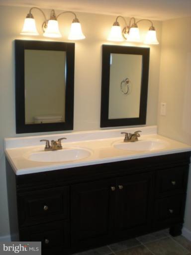 6710 Cherryfield Road Fort Washington, MD 20744 - Photo 12 of 14 Bath #3