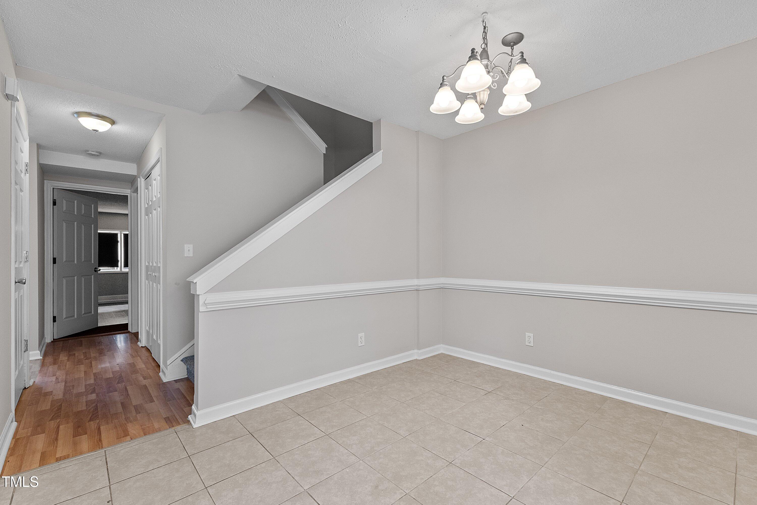 4350 Hunters Club Drive Raleigh, NC 27606 - Photo 9 of 32 16-4350 Hunters Club Dr,_4839