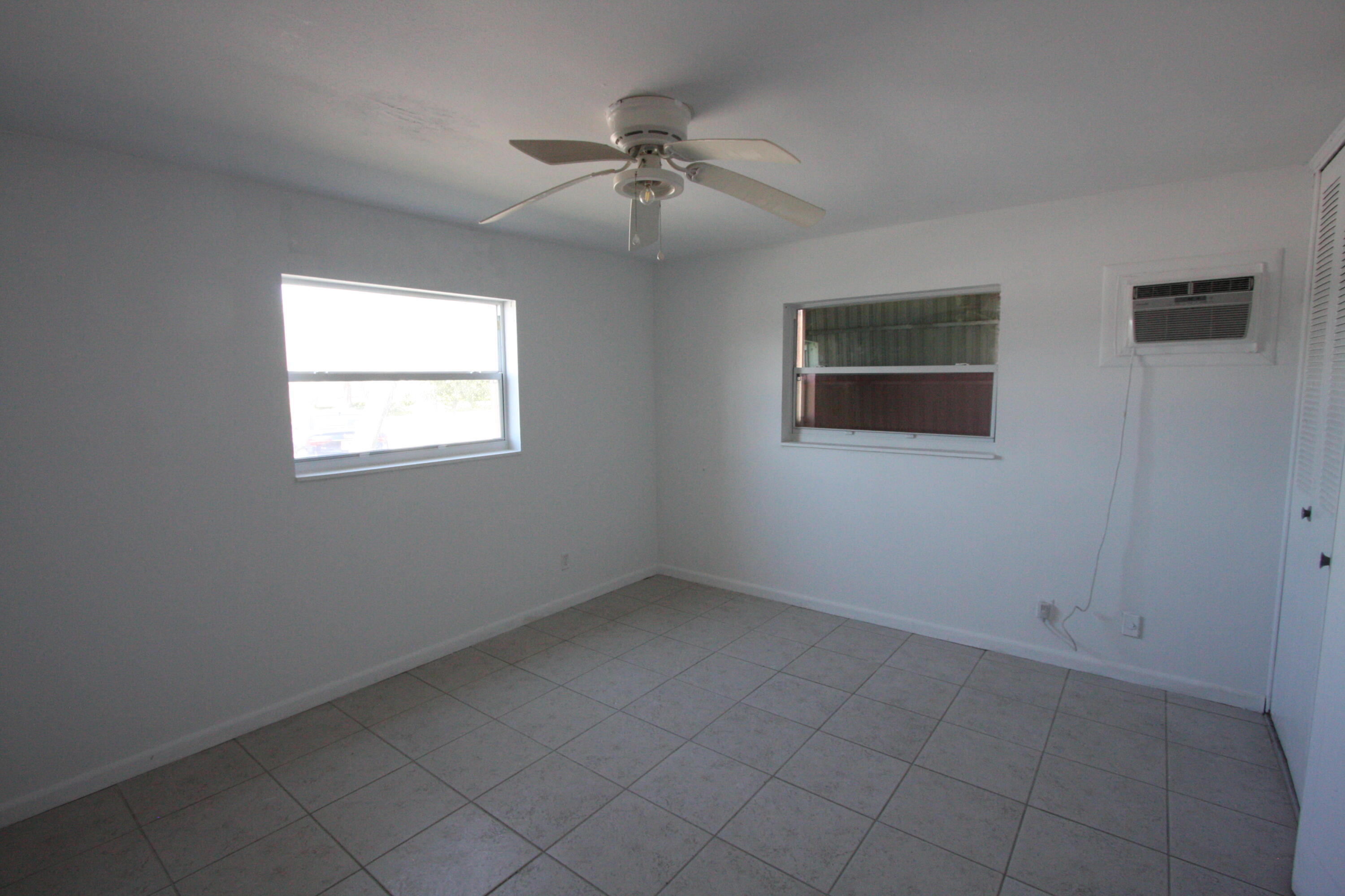 1050 East Sample Road, Unit 101 Pompano Beach, FL 33064 - Photo 11 of 27 IMG_3414