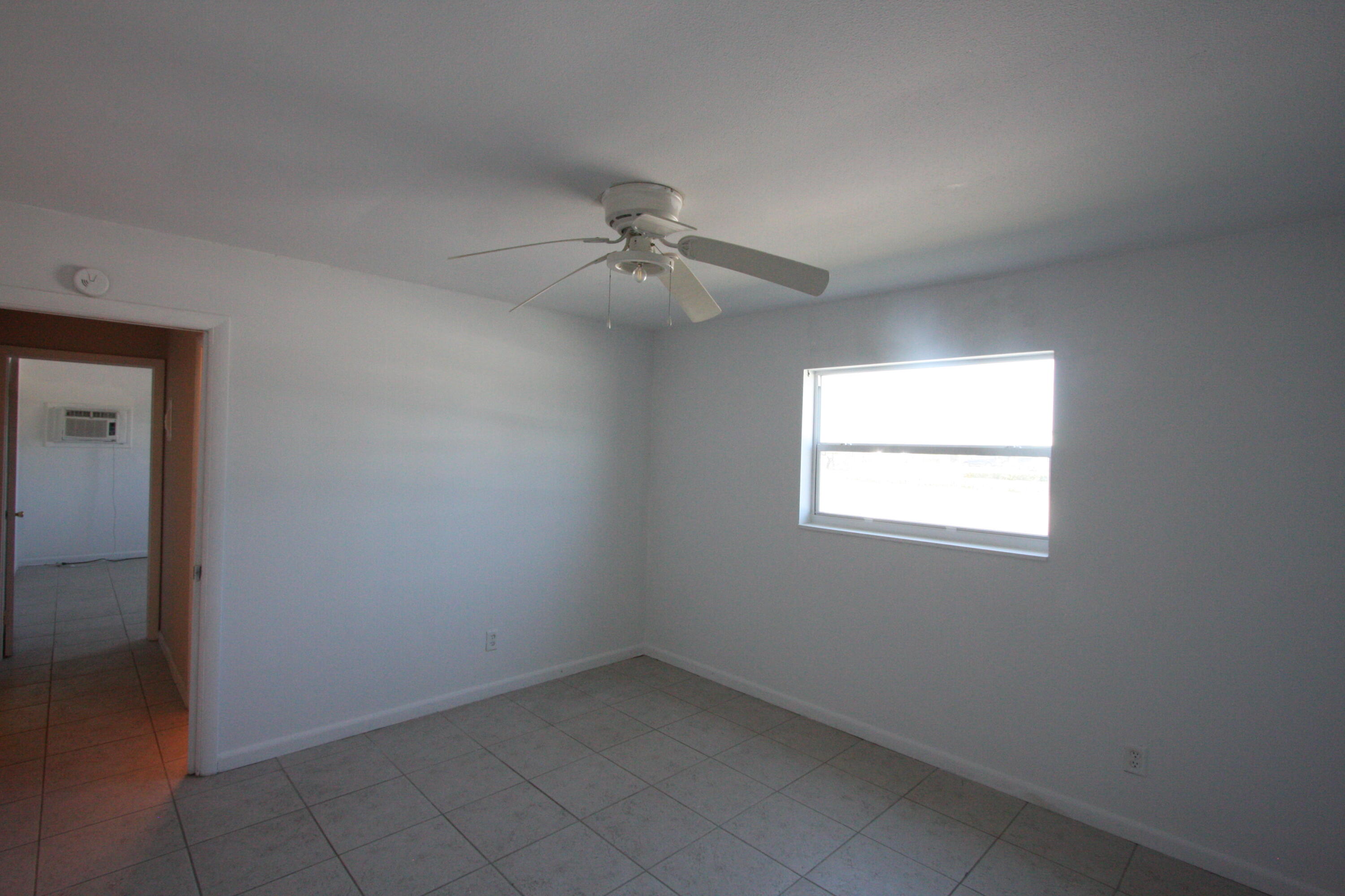 1050 East Sample Road, Unit 101 Pompano Beach, FL 33064 - Photo 14 of 27 IMG_3417