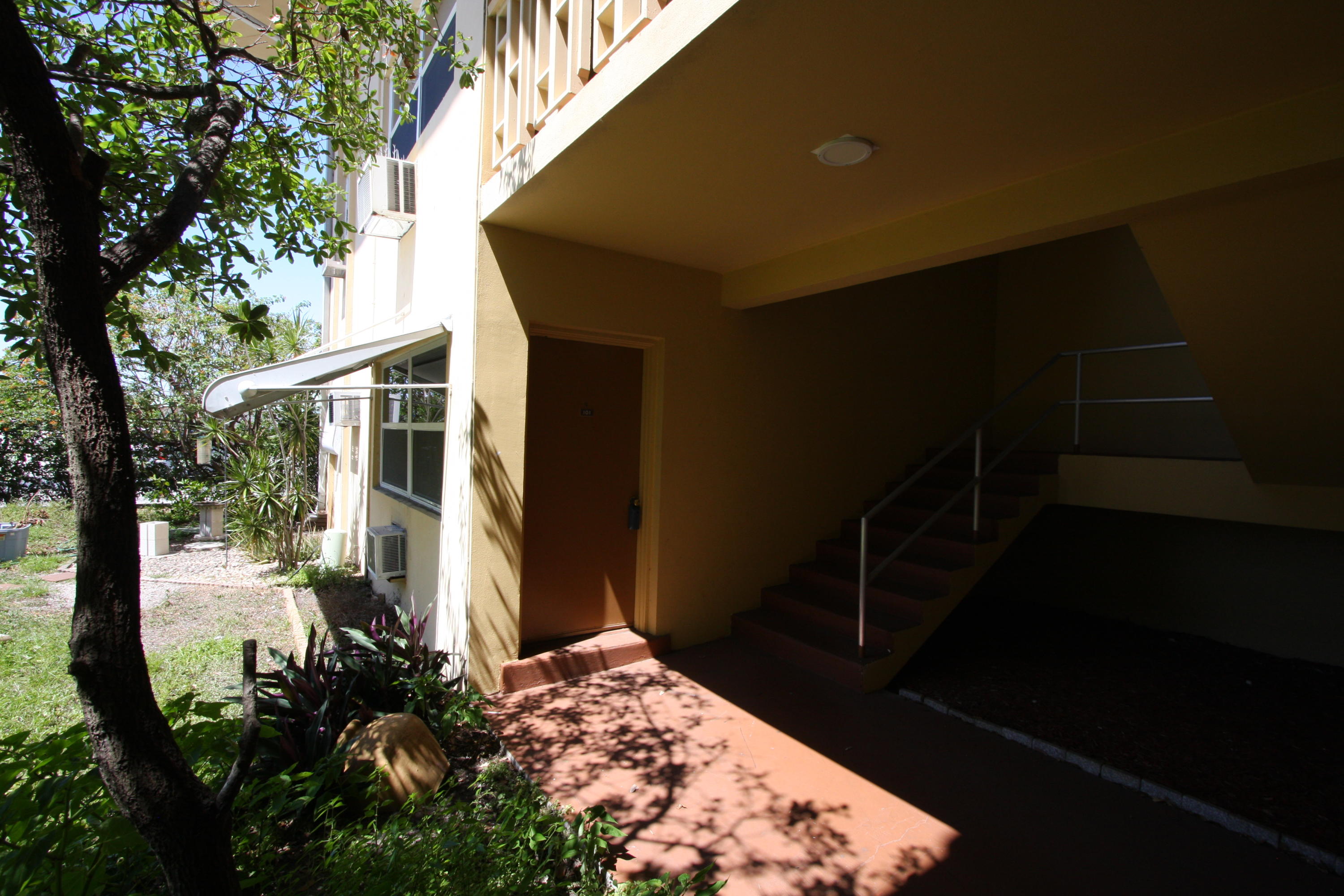 1050 East Sample Road, Unit 101 Pompano Beach, FL 33064 - Photo 22 of 27 IMG_3431