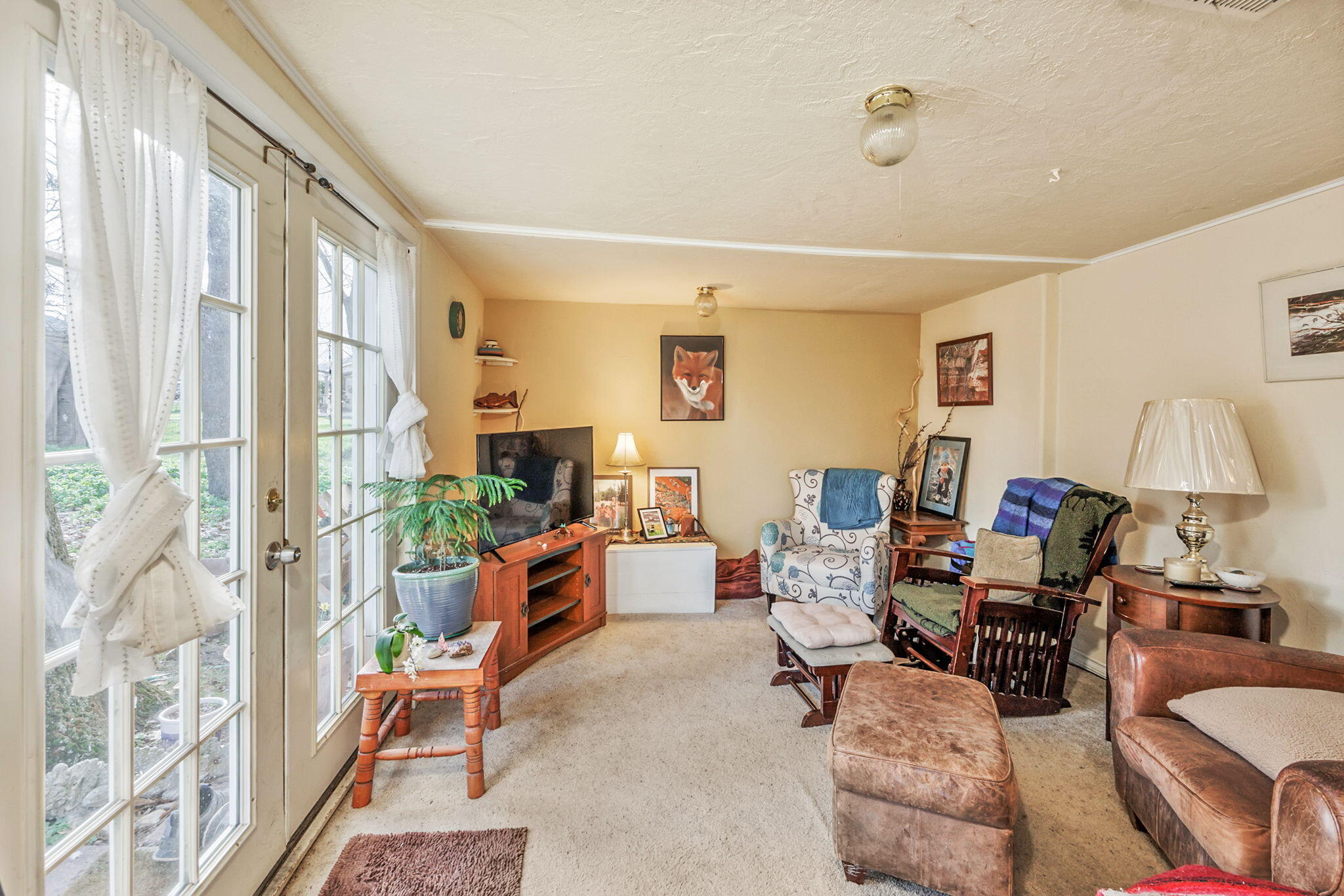 3748 Hilsinger Road Phoenix, OR 97535 - Photo 9 of 25 Bonus Room
