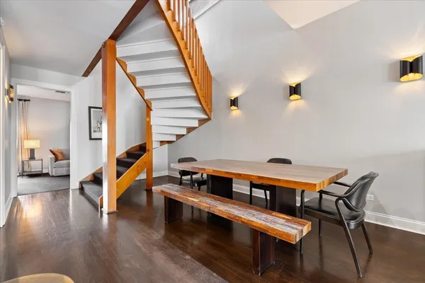 $1,699,500 | 1121 West Drummond Place, Chicago, IL 60614