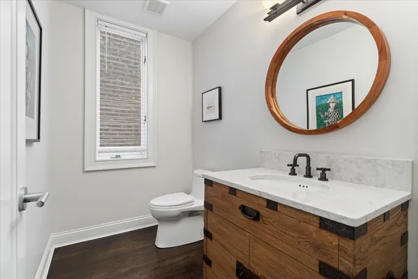 $1,699,500 | 1121 West Drummond Place, Chicago, IL 60614