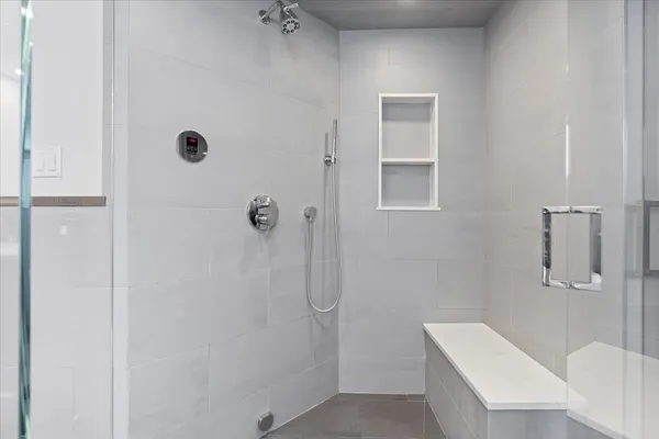 $1,699,500 | 1121 West Drummond Place, Chicago, IL 60614