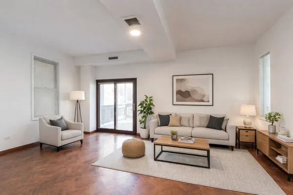 $1,699,500 | 1121 West Drummond Place, Chicago, IL 60614