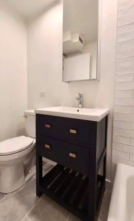 $1,699,500 | 1121 West Drummond Place, Chicago, IL 60614