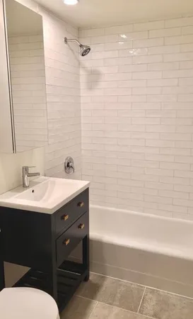 $1,699,500 | 1121 West Drummond Place, Chicago, IL 60614