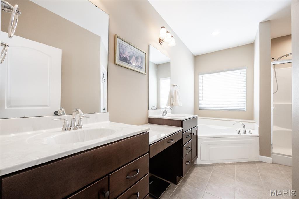 505 Lk Vista Way O'Fallon, IL 62269 - Photo 15 of 37