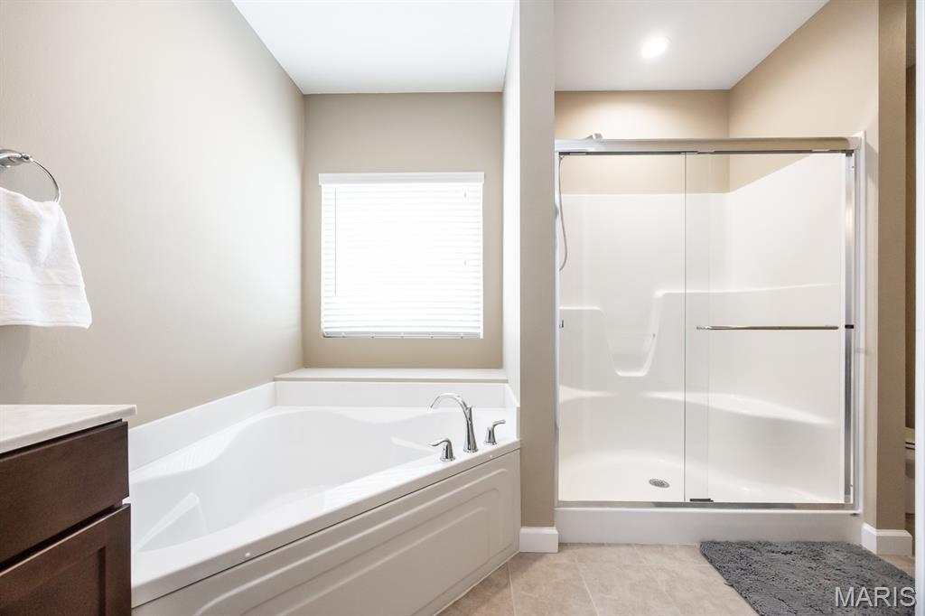 505 Lk Vista Way O'Fallon, IL 62269 - Photo 16 of 37