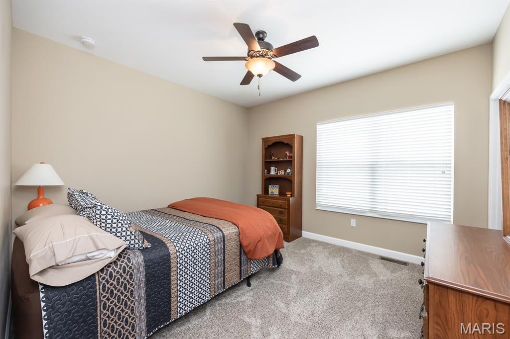 505 Lk Vista Way O'Fallon, IL 62269 - Photo 18 of 37