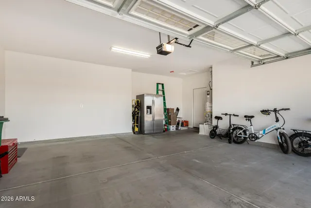 $424,900 | 18275 West Cedarwood Lane, Goodyear, AZ 85338