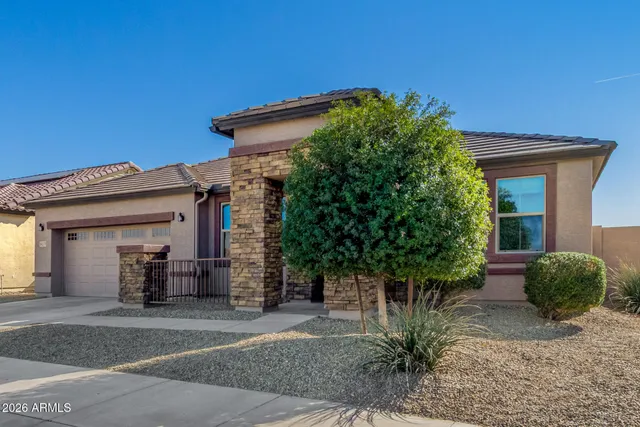 $424,900 | 18275 West Cedarwood Lane, Goodyear, AZ 85338