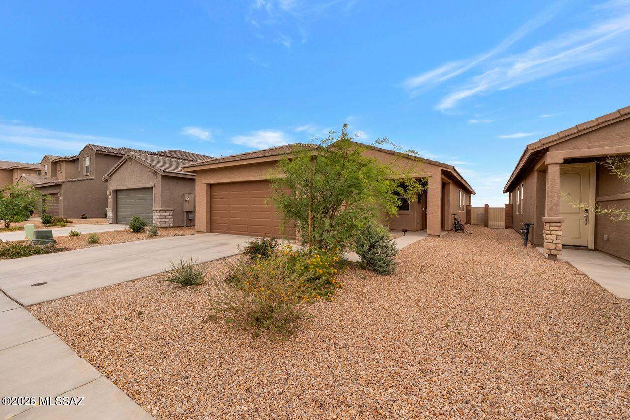 11014 South Rila Drive Vail, AZ 85641 - Photo 34 of 34 Qp-04977