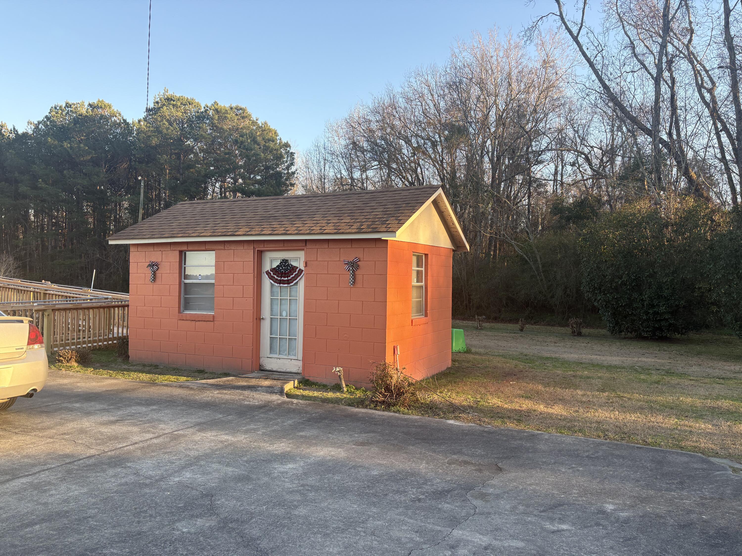 689 State Rd S-38-200 Santee, SC 29142 - Photo 8 of 16 Gallery Image 8