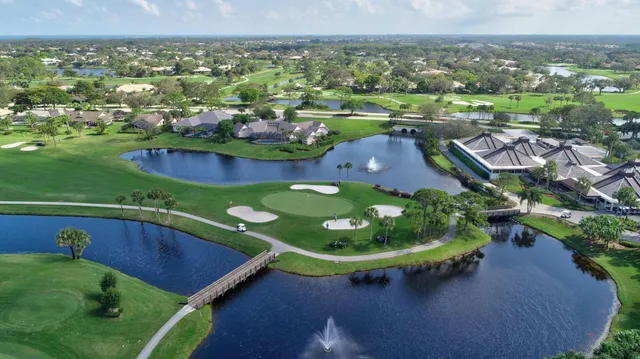 $535,000 | 5650 Southeast Foxcross Place, Stuart, FL 34997