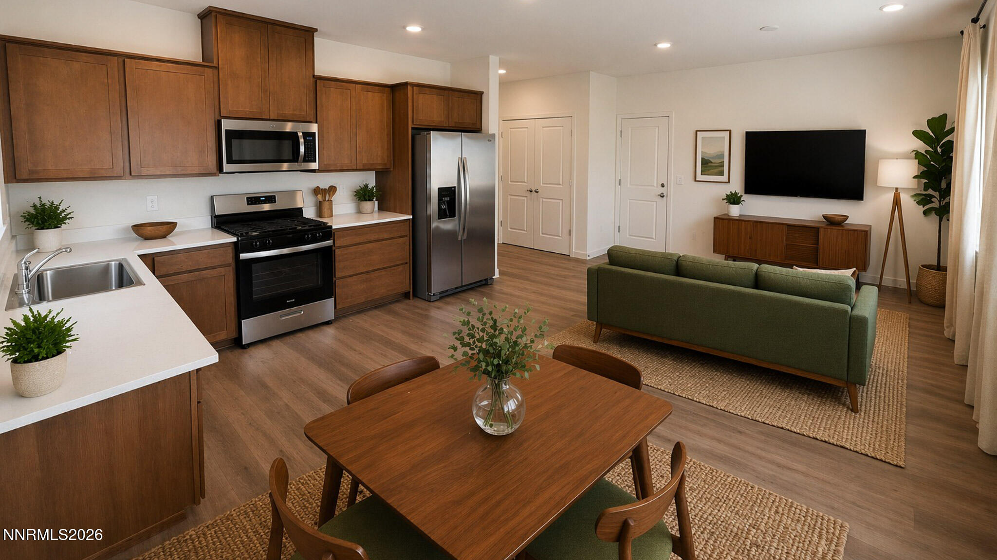 8399 Vermilion Drive Reno, NV 89506 - Photo 2 of 6 Glacier_Living