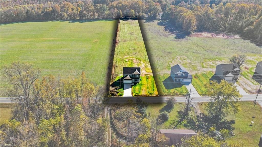 916 Deadmon Road Mocksville, NC 27028 - Photo 5 of 32