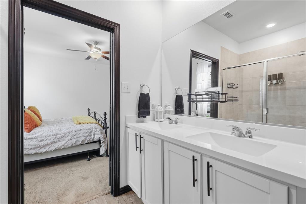 645 Ridgeback Trail Fort Worth, TX 76052 - Photo 28 of 39
