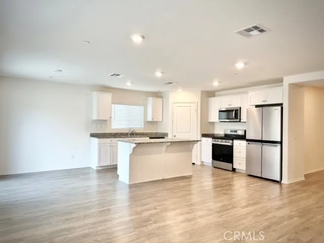 $2,895 | 1266 Tribal Avenue, Hemet, CA 92543