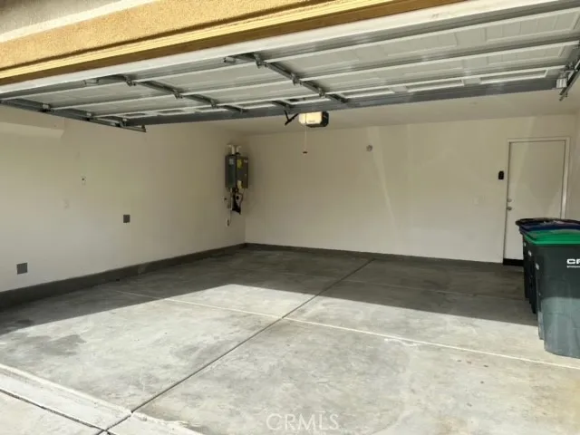 $2,895 | 1266 Tribal Avenue, Hemet, CA 92543