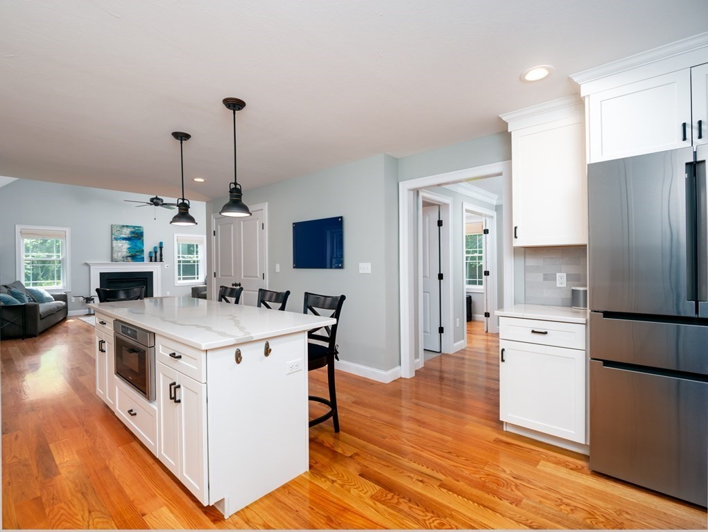 326 Campbell Road North Andover, MA 01845 - Photo 12 of 42