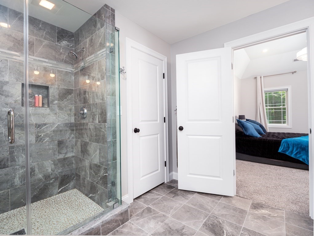 326 Campbell Road North Andover, MA 01845 - Photo 23 of 42