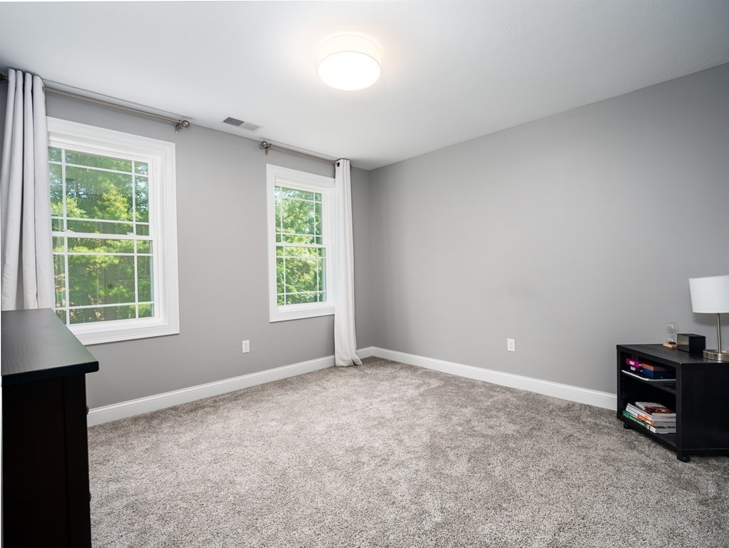 326 Campbell Road North Andover, MA 01845 - Photo 28 of 42