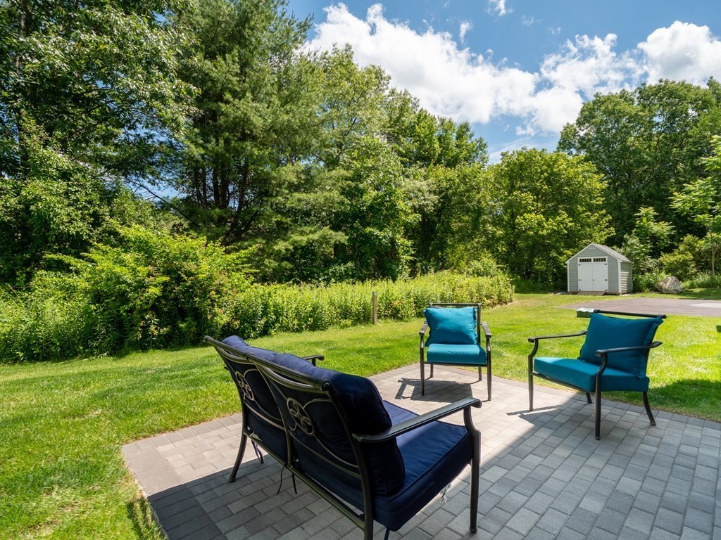 326 Campbell Road North Andover, MA 01845 - Photo 36 of 42