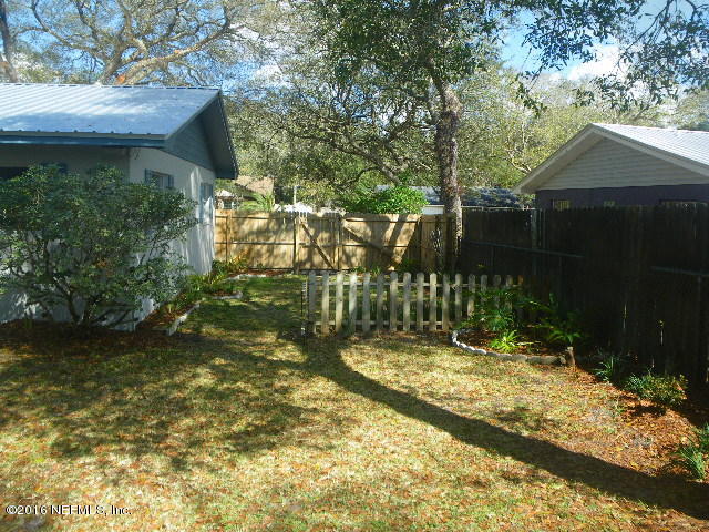 402 Jasmine Road St. Augustine, FL 32086 - Photo 26 of 33 a view of outdoor space and garden