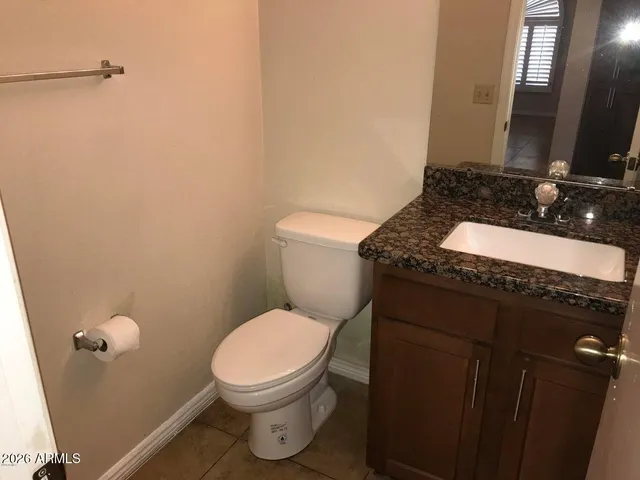 $2,400 | 18223 North 16th Place, Phoenix, AZ 85022