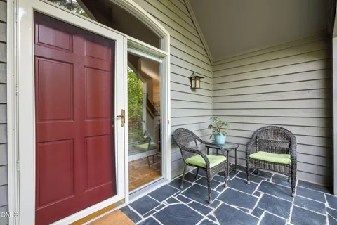 $775,000 | 7019 Knotty Pine Drive, Chapel Hill, NC 27517