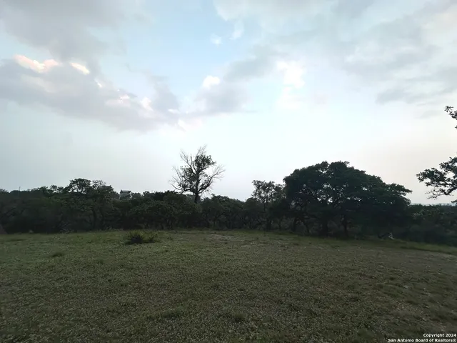 $499,900 | 116 Poehnert Road, Boerne, TX 78006